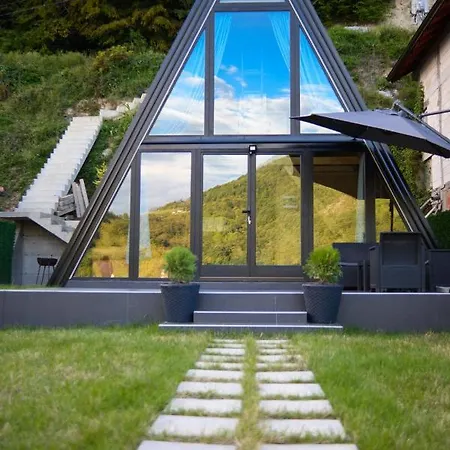 Unique House Paradiso * זבורניק