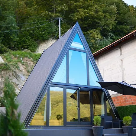 Prázdninový dům Unique House Paradiso *