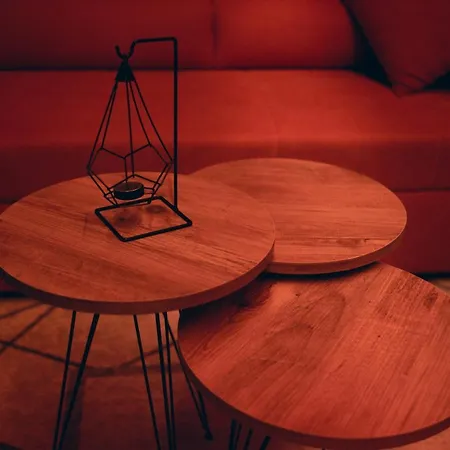 Unique House Paradiso בית נופש *